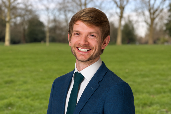 Simon Muirhead Website Photo